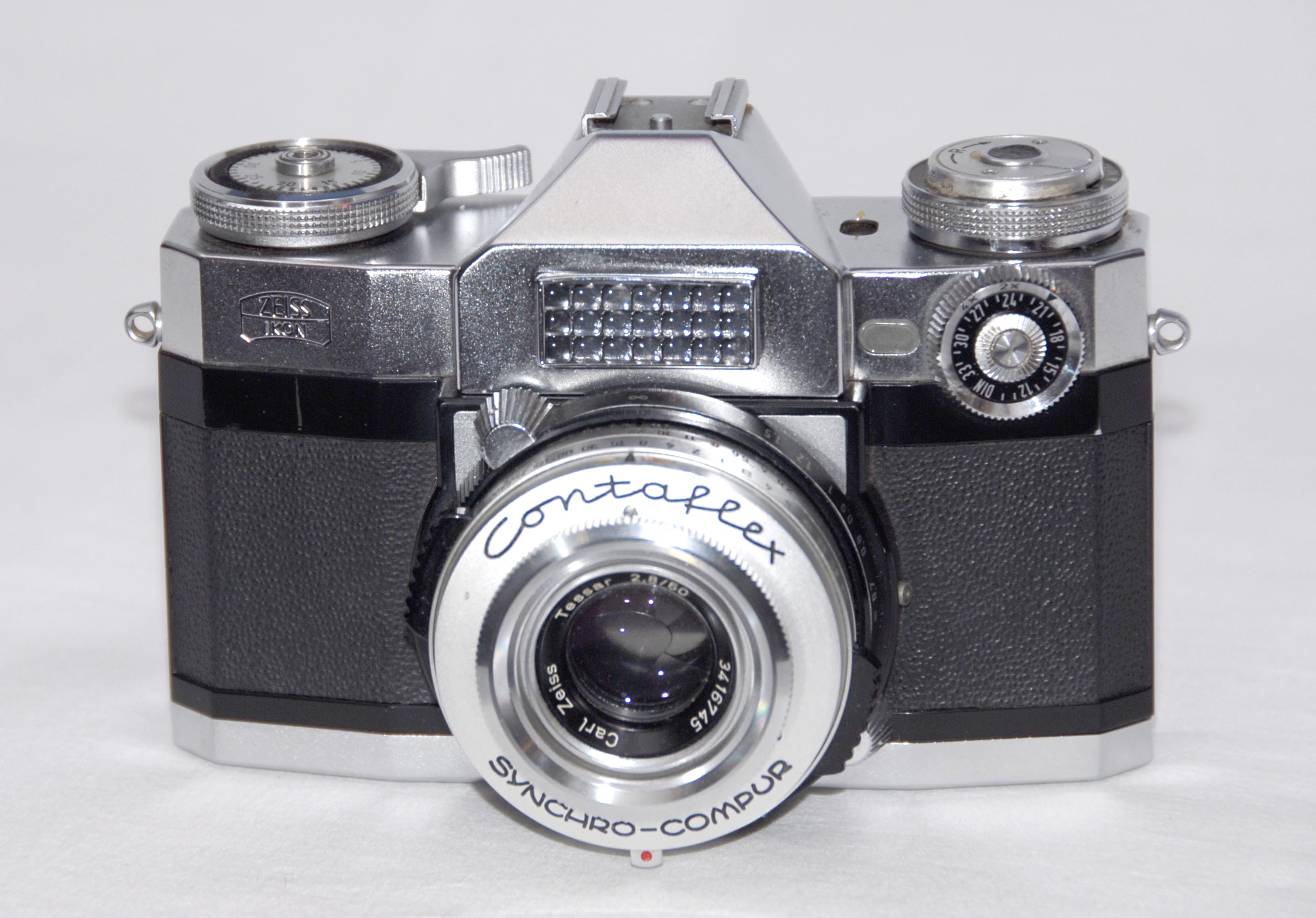 ZEISS IKON CONTAFLEX SUPER (10,1271)